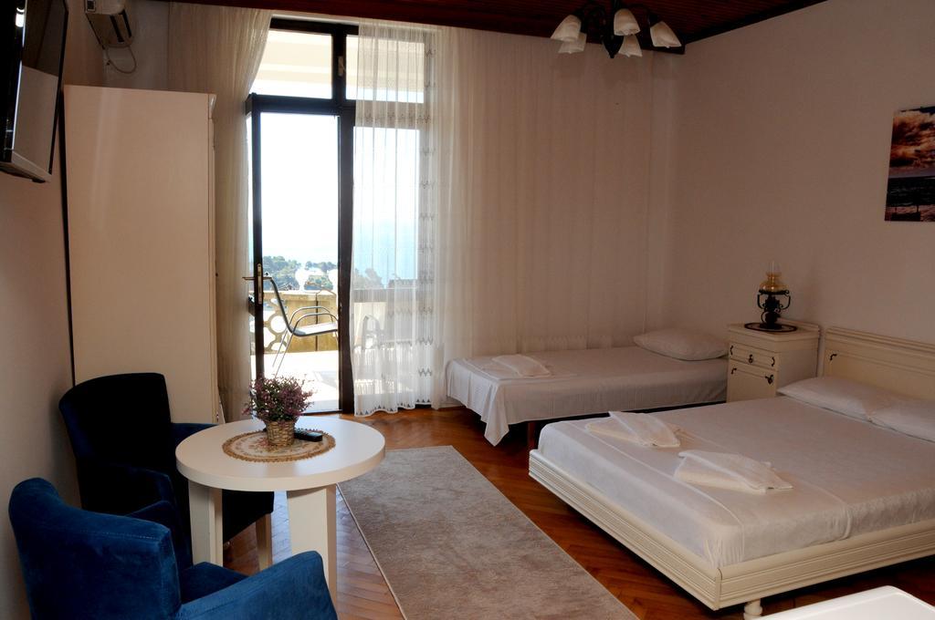 Guest House Smajlaga Улцин Екстериор снимка