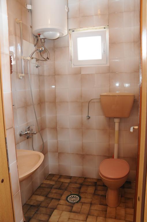 Guest House Smajlaga Улцин Екстериор снимка